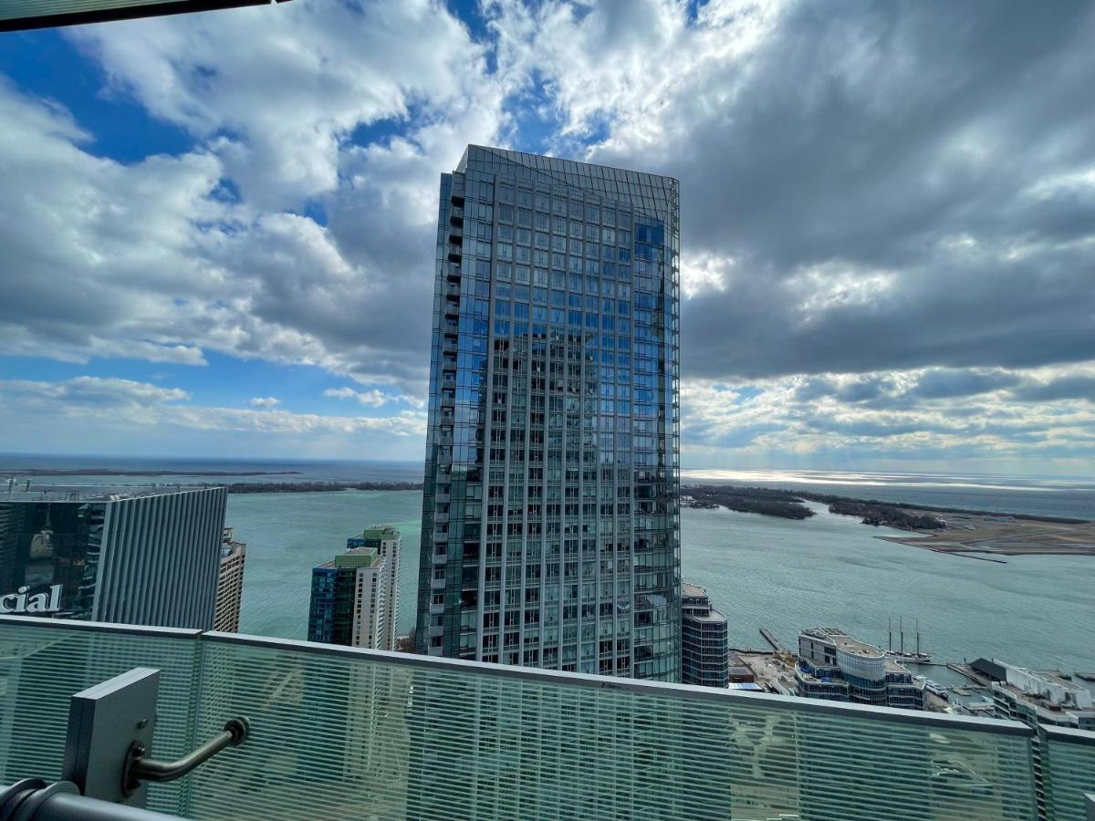 Marvelous Apartments In The Heart Of Toronto Exterior foto